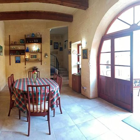 Arthome - Guest Rooms Għarb Екстериор снимка