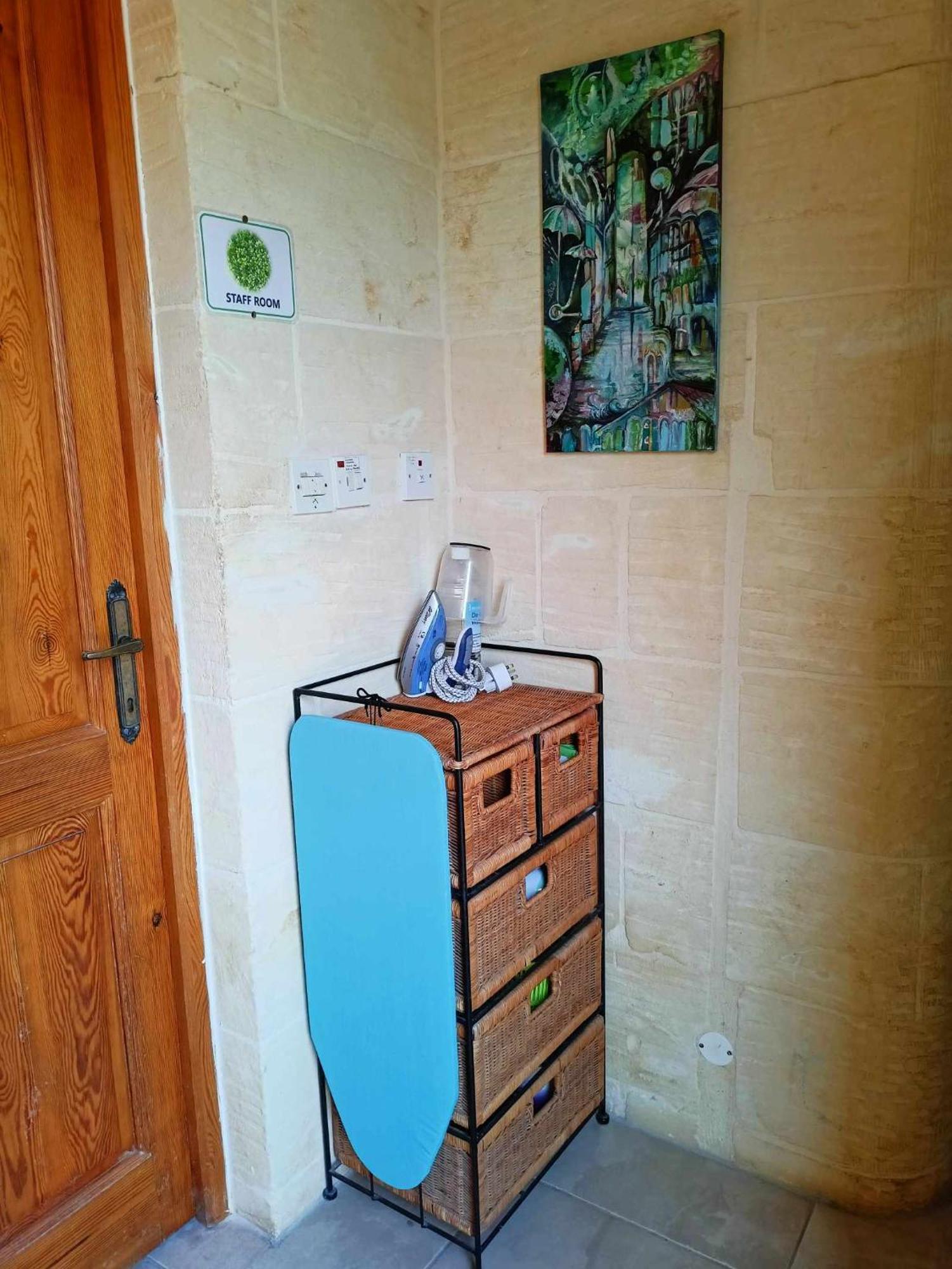 Arthome - Guest Rooms Għarb Екстериор снимка