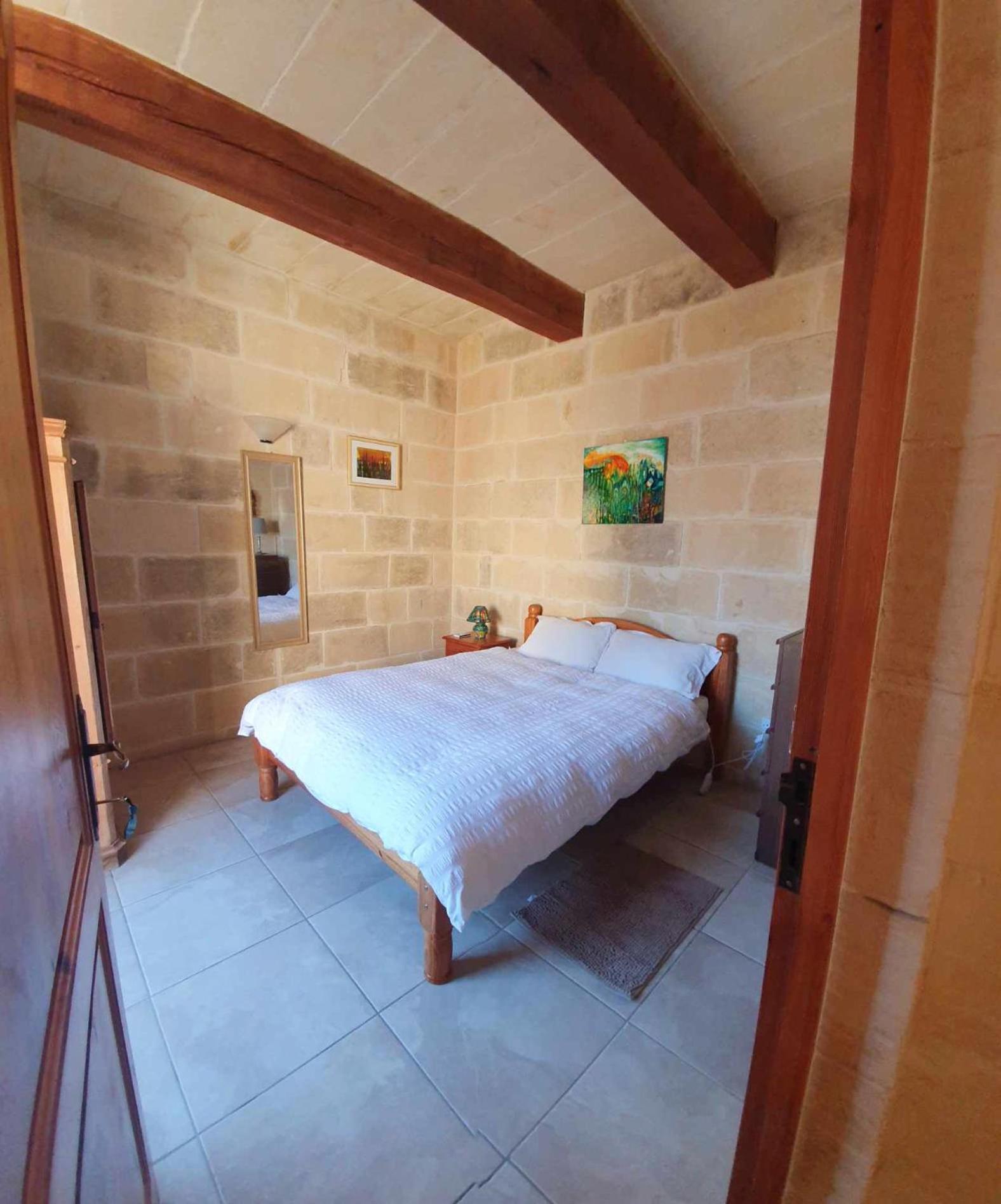 Arthome - Guest Rooms Għarb Екстериор снимка